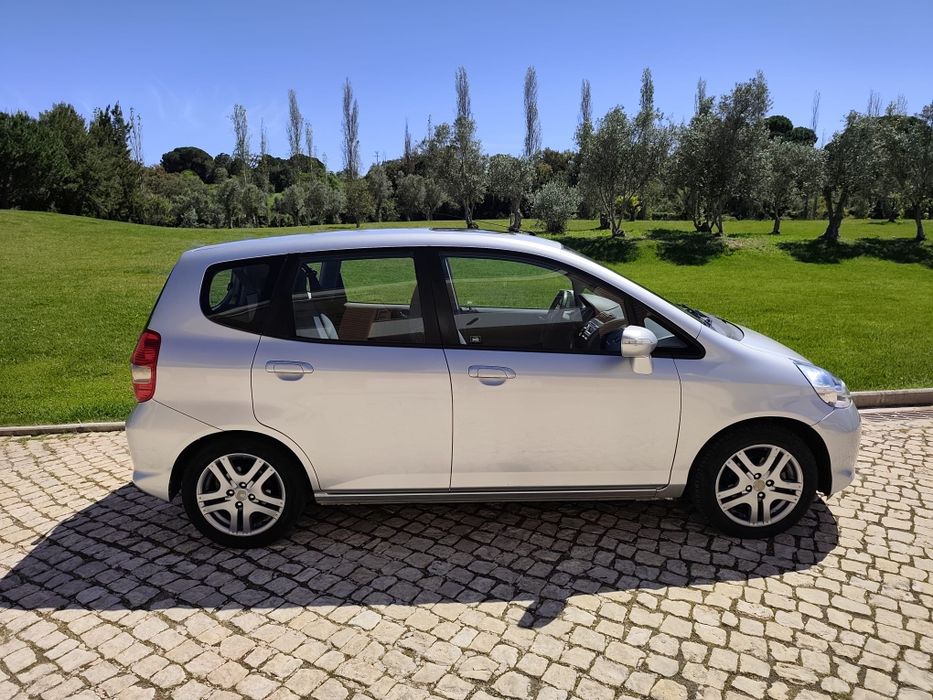 Honda Jazz 1.2 2007 – Nacional | Muito Estimado-130000 mil kms