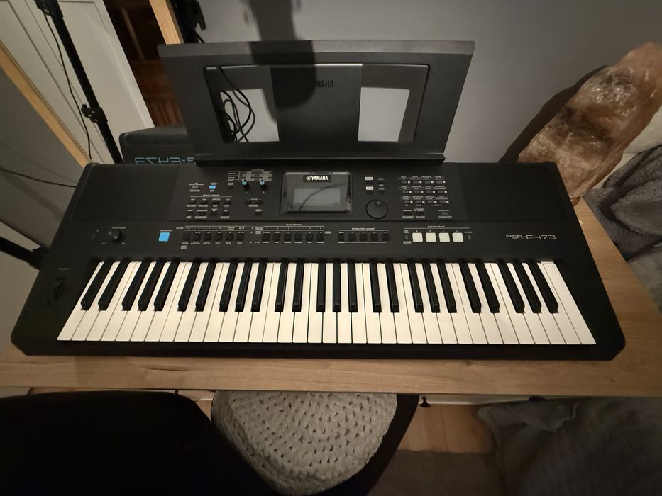 Yamaha PSR-E473