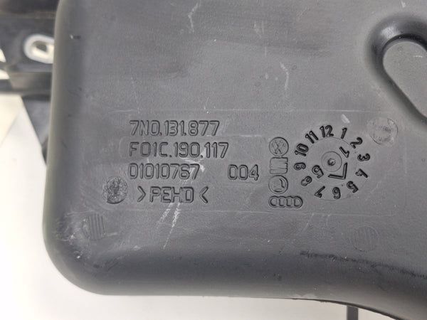 Volkswagen Deposito de AD blue( NOVO ) 7n0131877