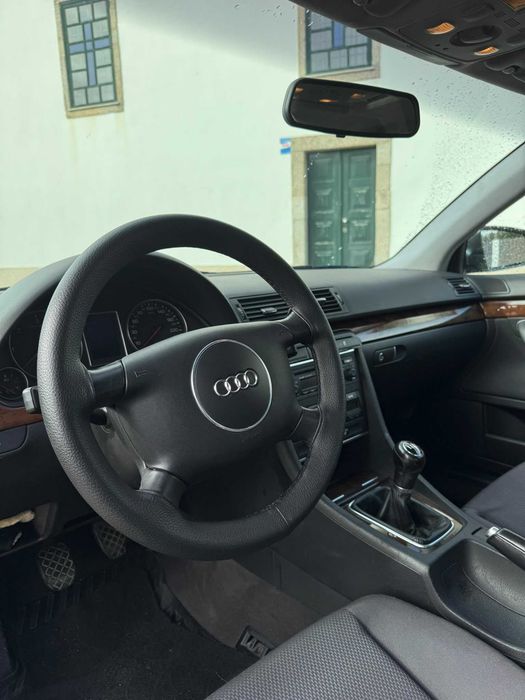 AUDI A4 1.9 TDI PD130