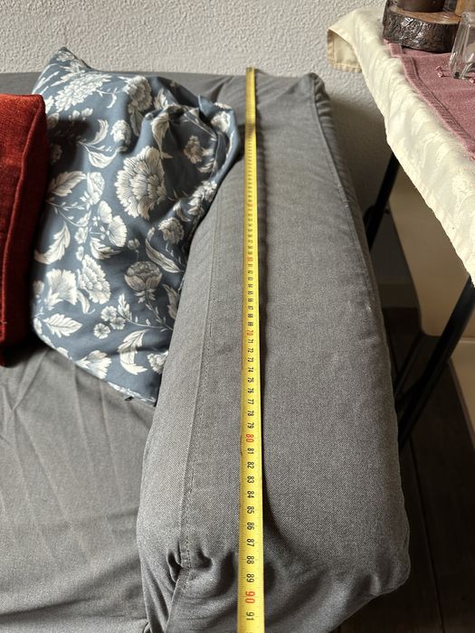 Sofa para sala (sofá cama) + almofadas