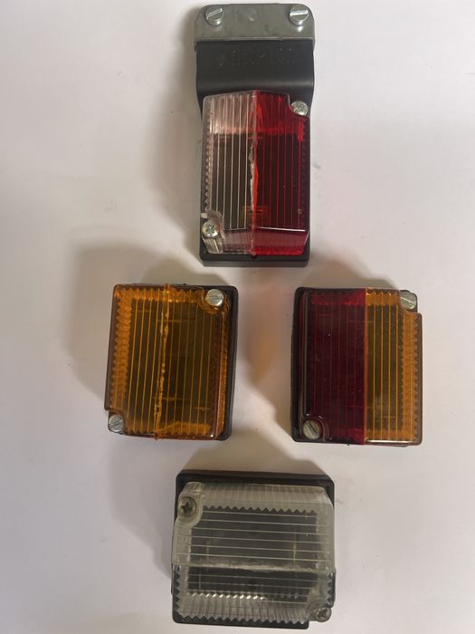 Farolin pendural Darpim para reboques