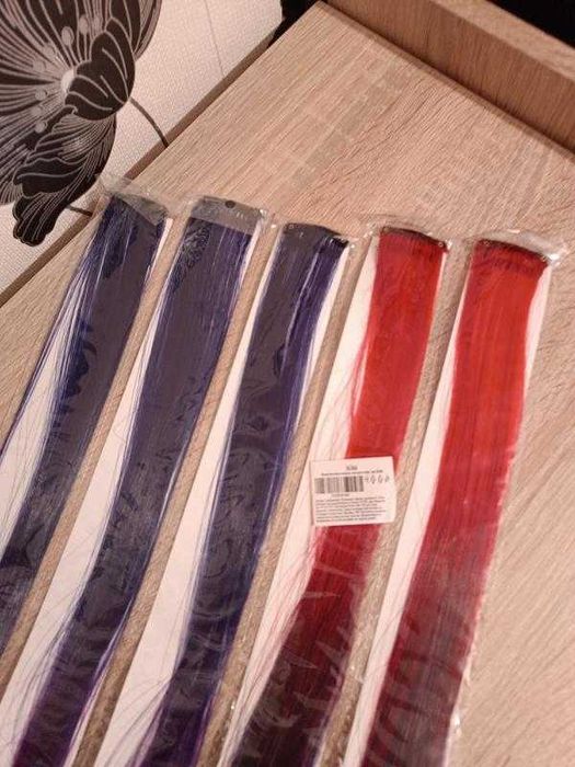 Яркие пряди омбре на заколках фиолетовый, малиновый, сиреневый