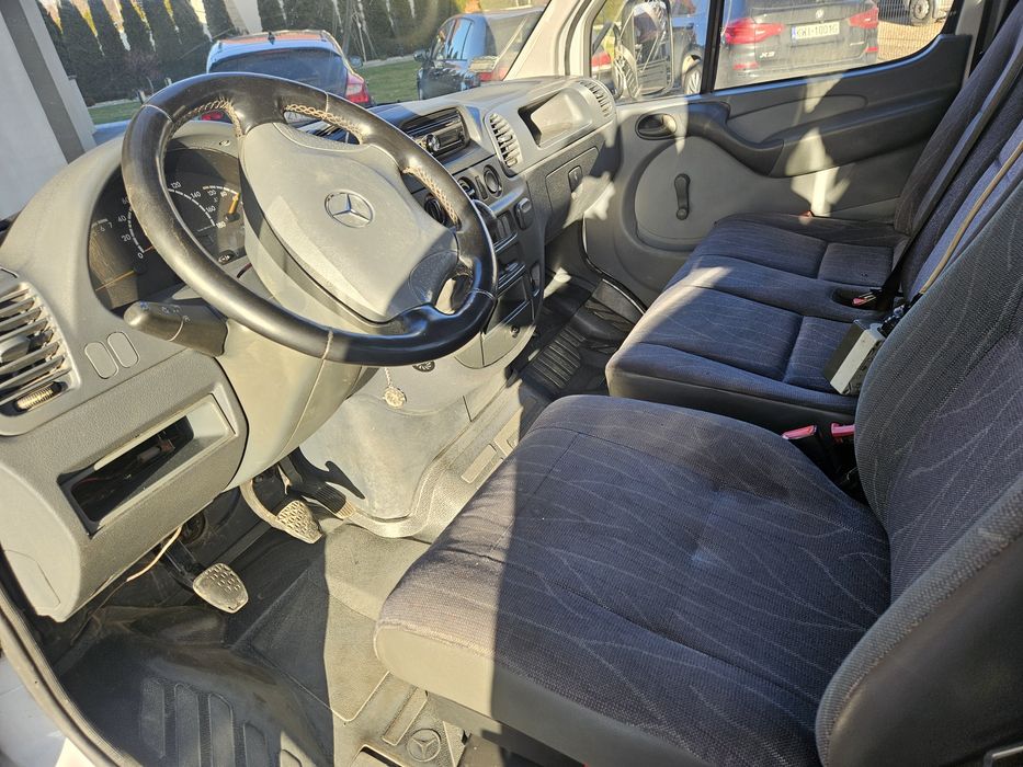 Mercedes Sprinter wywrotka bliźniak