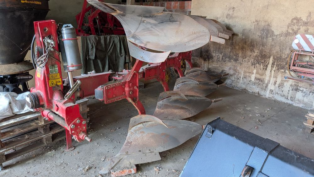 Pług Pottinger servo 25 4 skiby