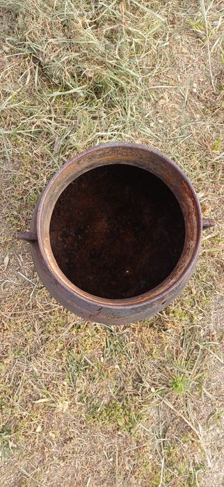Panela e lavatório de ferro