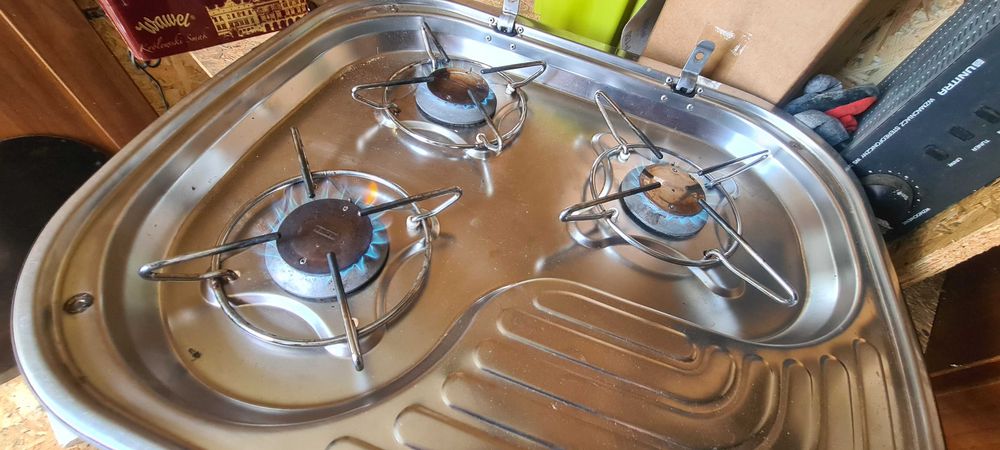 Kuchenka gazowa do przyczepy kampera