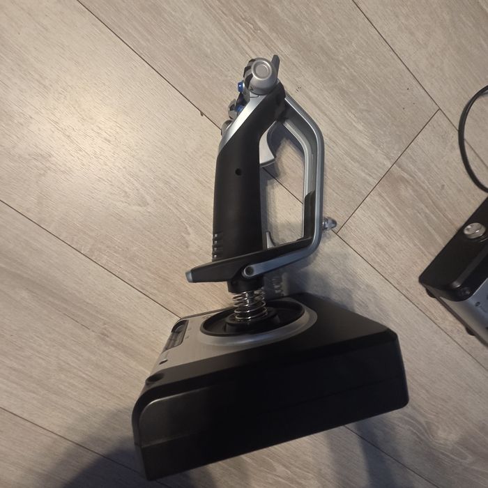 Joystick x52 hotas