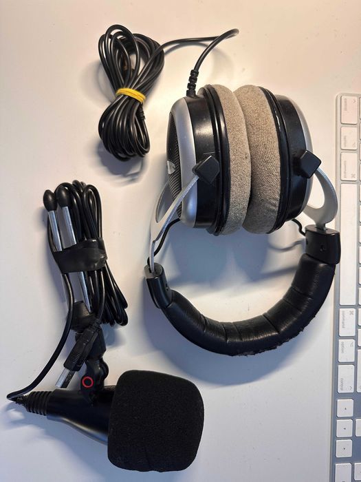 Microfone e Fone - Marca Arcano