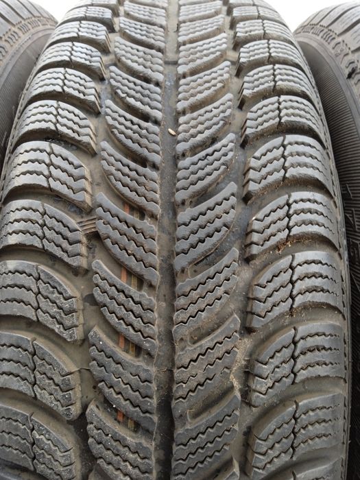 Диски Р15 5/112 VW,Skoda.Шины 2,4шт. R15 175/65 DEBICA 2023год  новые.