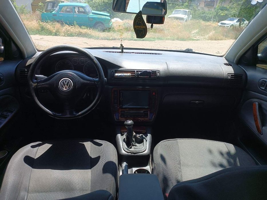Автомобиль Volkswagen Passat