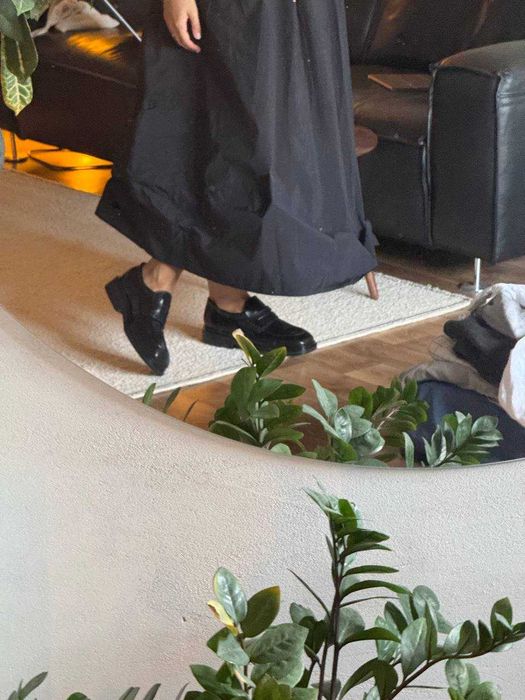 Шкіряні лофери жіночі cos (чорні, розмір 41)