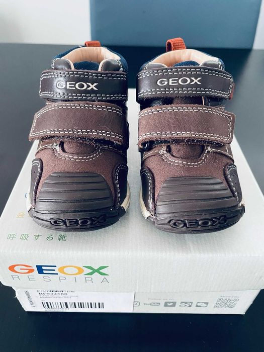 Botas Geox T. 20 Novas