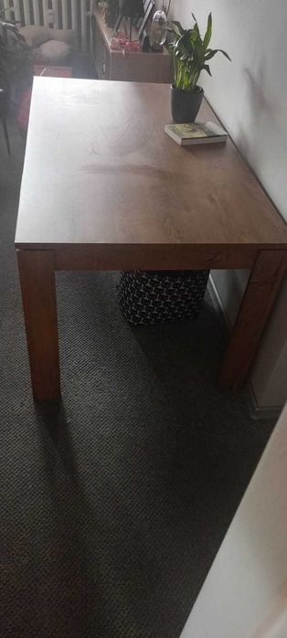 Stół prawie jak nowy