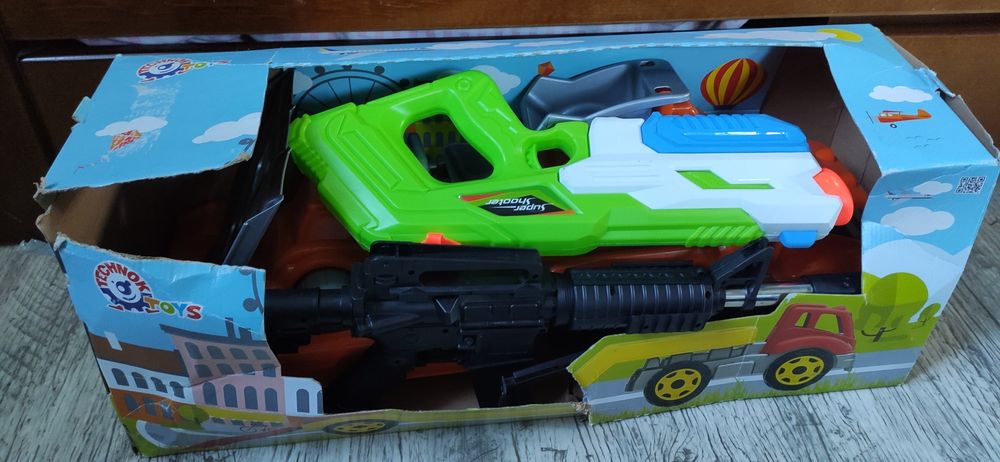 Коробка іграшок для хлопчика, набор пакет  іграшок Лот игрушек