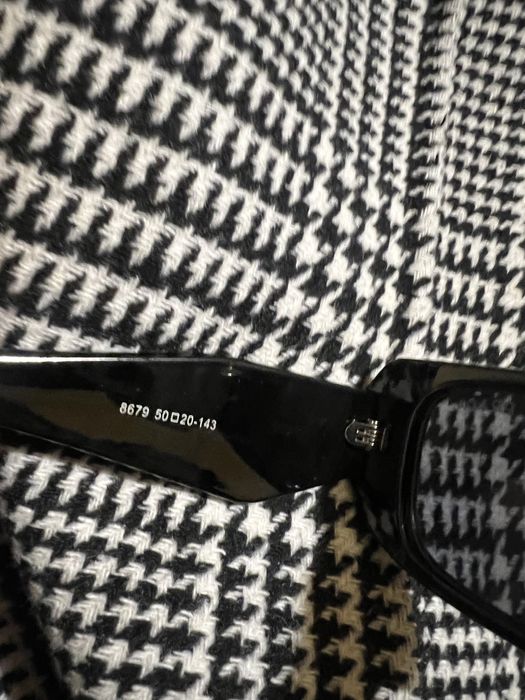 Oculos de Prada sem riscos