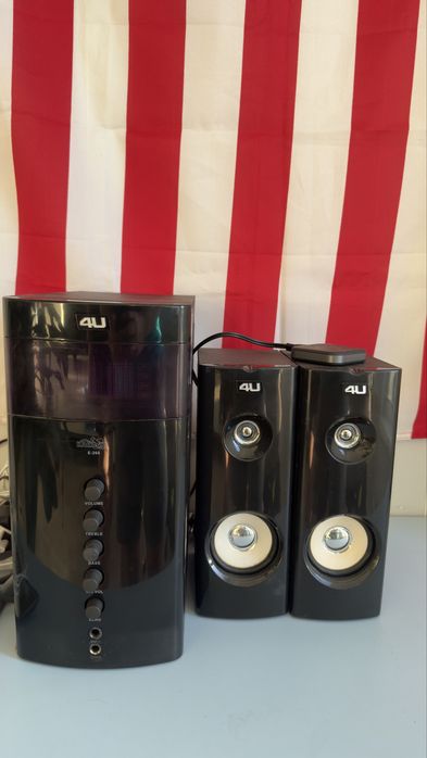 Аудіо система 4U / колонки з сабвуфером 4U