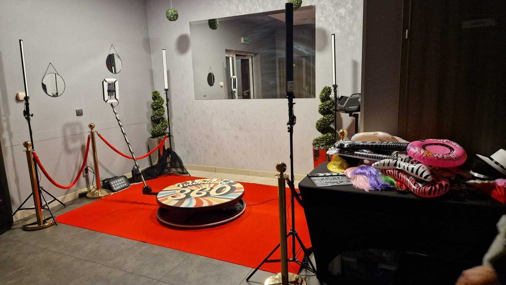 FotoBudka360  VideoBudka360  PhotoBooth360 - ATRAKCJE NA TWOJĄ IMPREZĘ