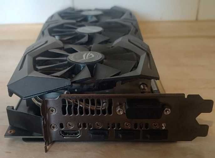 Відеокарта ASUS ROG Strix Radeon RX Vega 56 8Gb