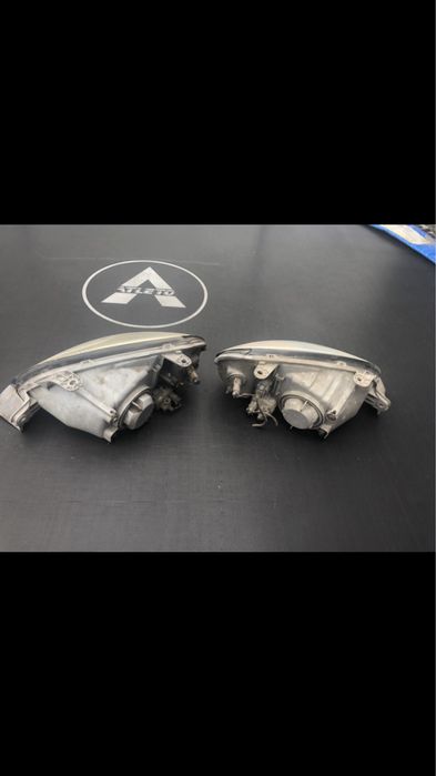 Продам фари Ланос-Сенс в хорошому стані комплектовані