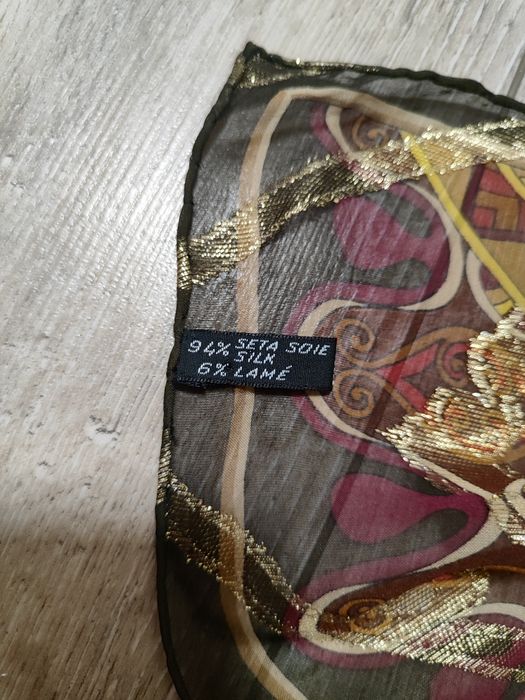 Salvatore Ferragamo платок, косынка шёлк
