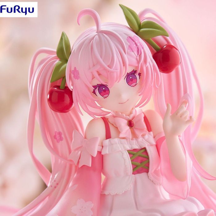 Оригінальна аніме фігурка FuRyu