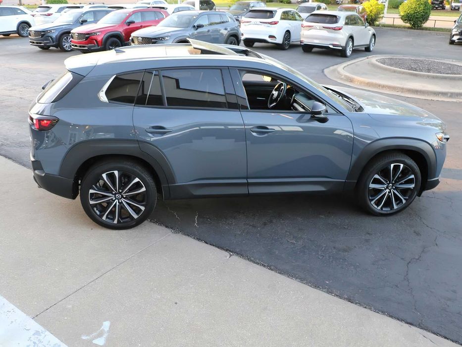 Mazda CX-50      2024