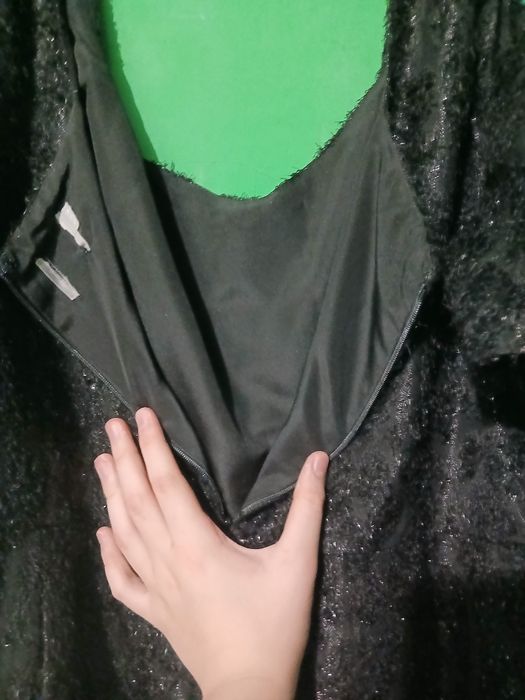 Святкова чорна сукня Asos