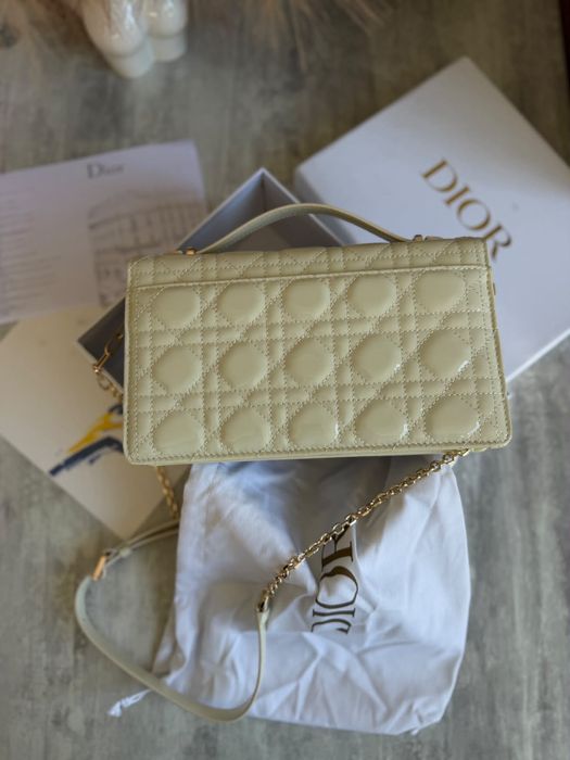 Dior сумка у наявності