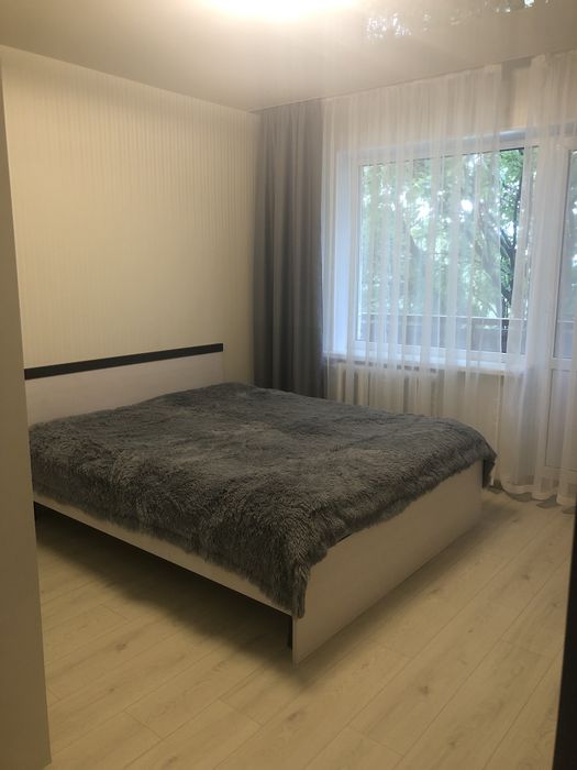 Здам подобово гарну 2-х кімнутну квартиру у Краматорську