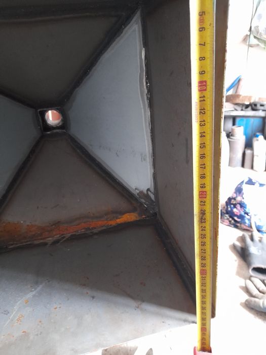 Zbiornik metalowy srutownik gniotownik