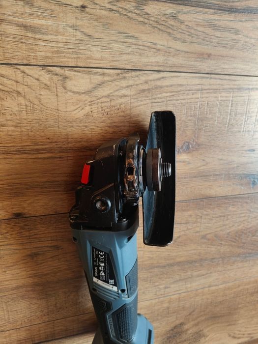 Szlifierka kątowa Graphite 18V