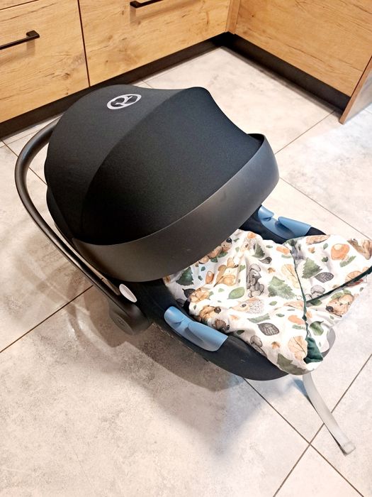 Fotelik samochodowy Cybex Aton M+ baza isofix