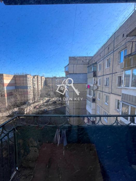 Продаж 1-кімнатної квартири на мкрн. Вечірньому, Саксаганський р-н