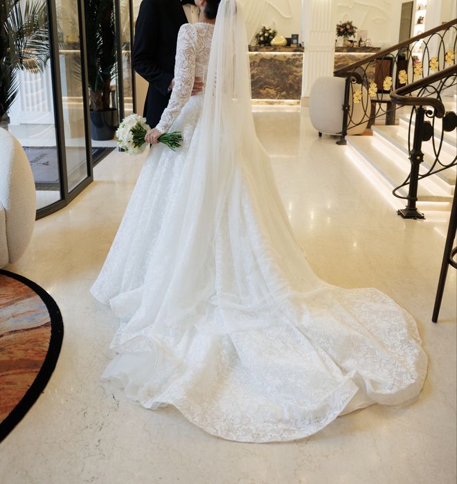 Весільна сукня мереживна