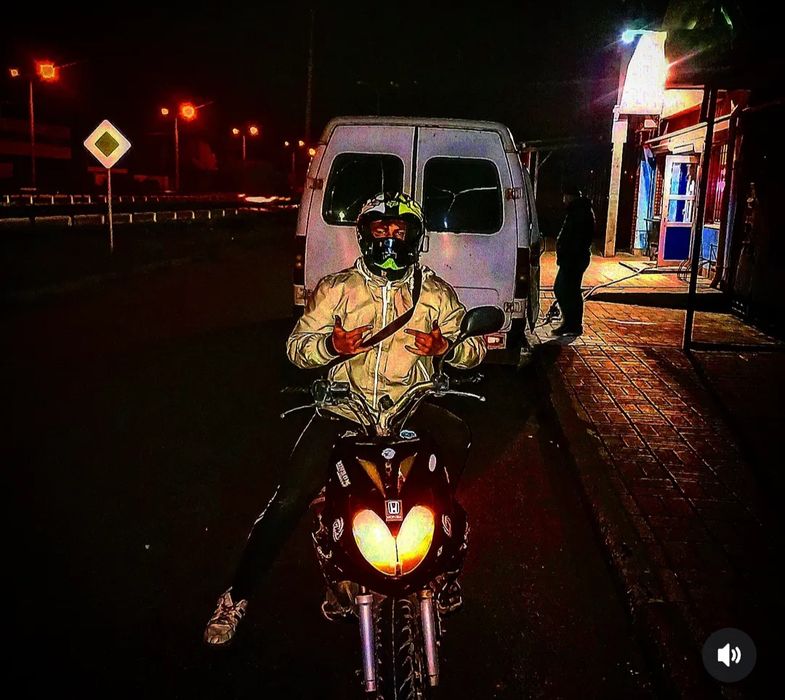 Продам скутер 4т китаец 50кубов