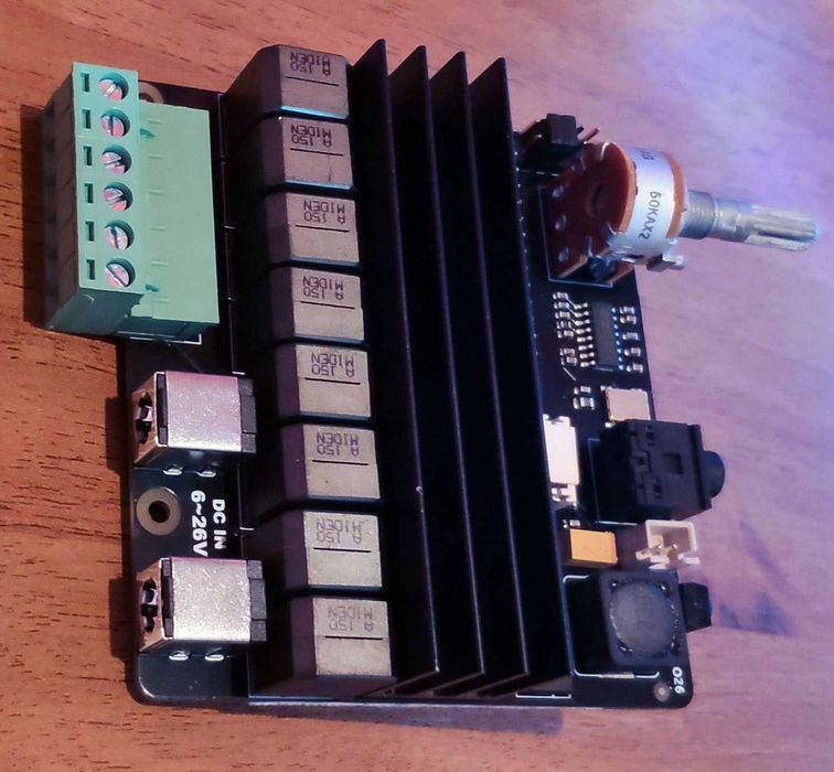 Звукова плата для Raspberry Pi з 2x100W підсилювачем SupTronics X450