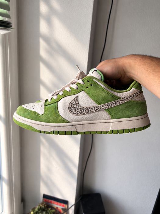 Nike Dunk Low AS Safari Swoosh "Chlorophyll”
