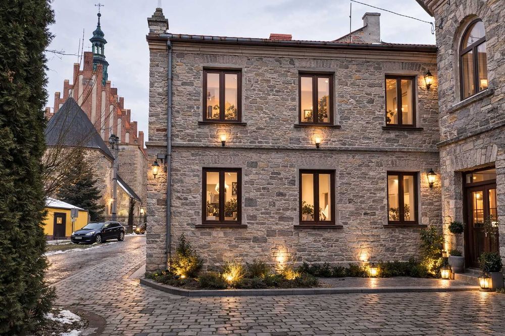 Na sprzedaż – część kamienicy w centrum Szydłowca (Rynek Wielki 24)