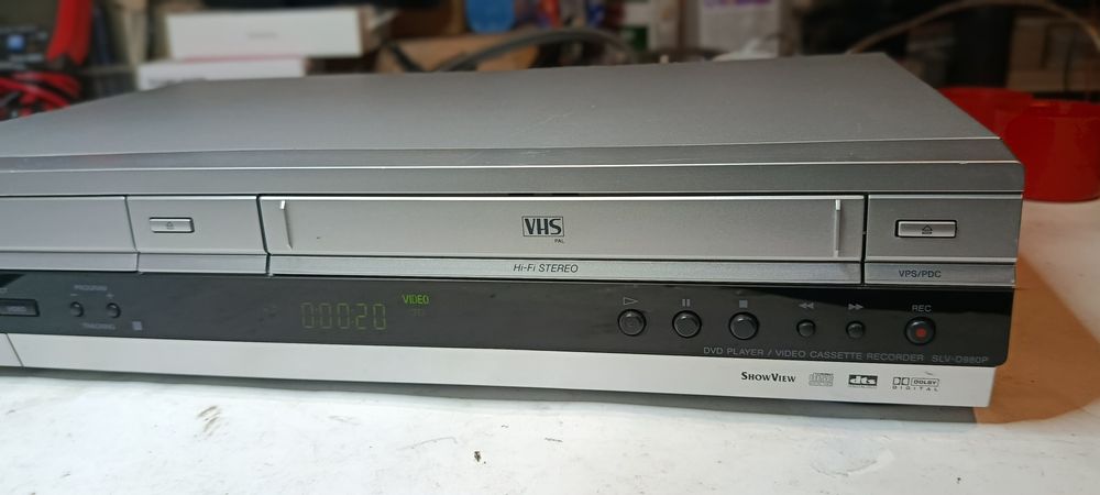 Odtwarzacz CD i VHS Sony SLV-D980P