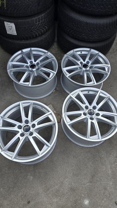 Felgi 18” 5x114,3 ET40 NOWE 64,1 – komplet