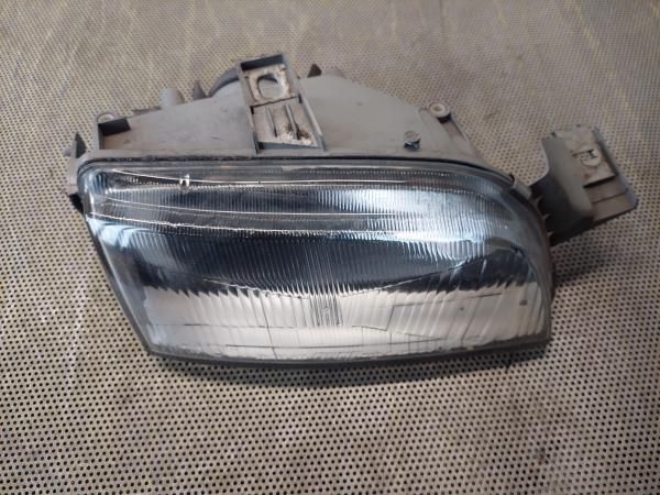 Ótica / farol direita FIAT Punto (176_)