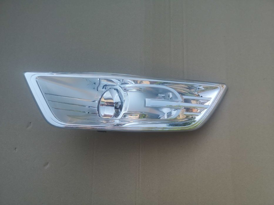 Фара протитуманна Ford Galaxy 2006-2015 ПТФ