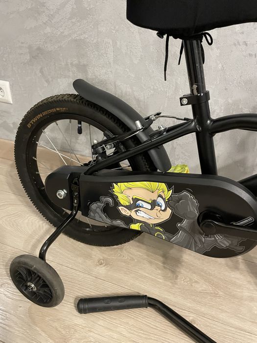 Rower dzieciecy Btwin Dark Hero 16 cali