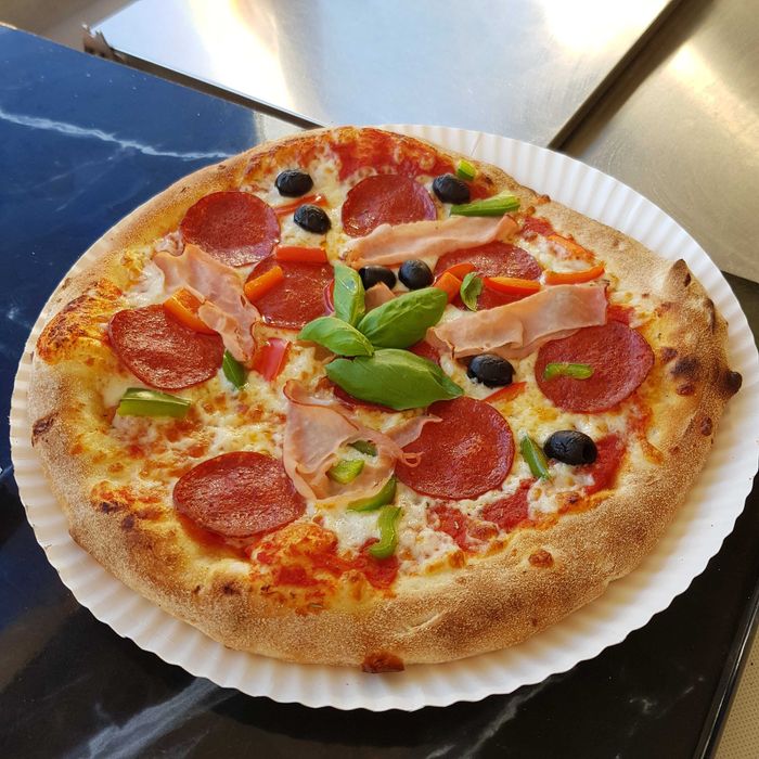 Food truck PIZZA obsługa imprez plenerowych, firmowych, eventów