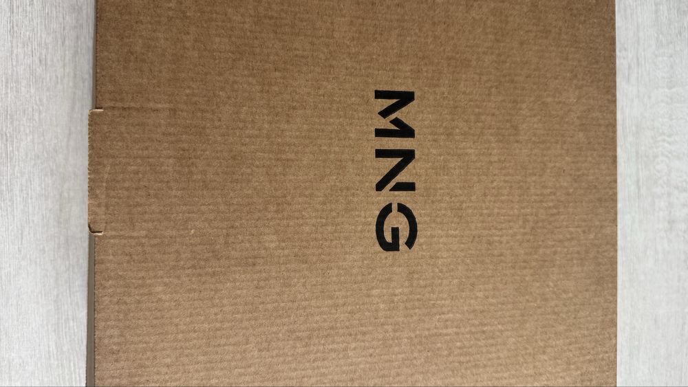 Лофери Mango чоловічі