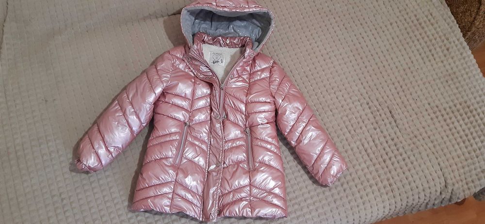Куртка на меху Primark на девочку 5л 110см