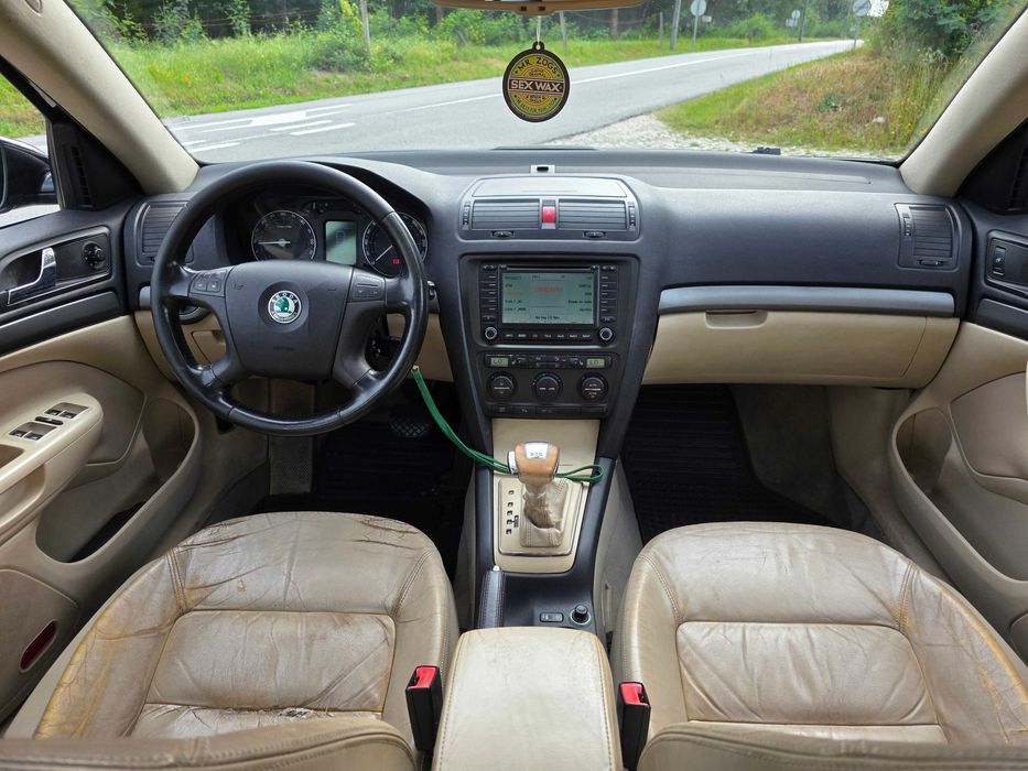 Skoda Octavia Break 2.0TDI DSG NACIONAL 228.800kms