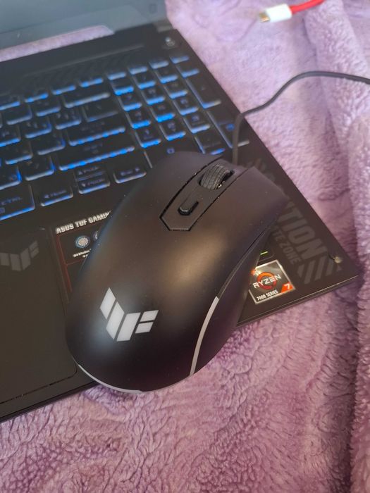 Asus A15 rtx 4060 на 8gb ryzen 7735hs на 16 потоків 16 озу 512ssd