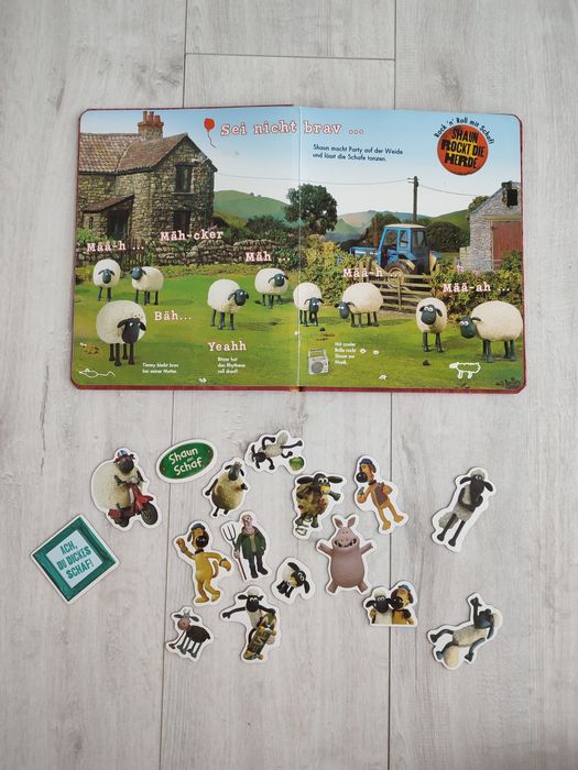 Магнітна книга-гра Shaun the Sheep (Овечка Шон)  | нова | 16 магніті